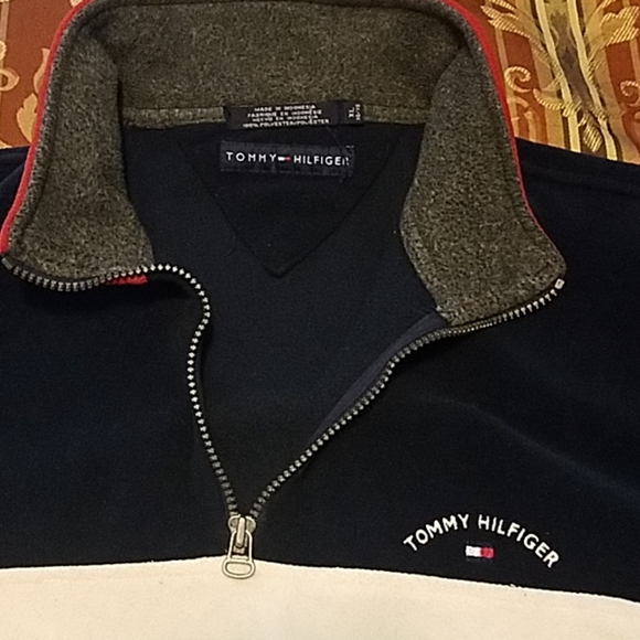 Tommy Hilfiger Fleece - Picture 3 of 5